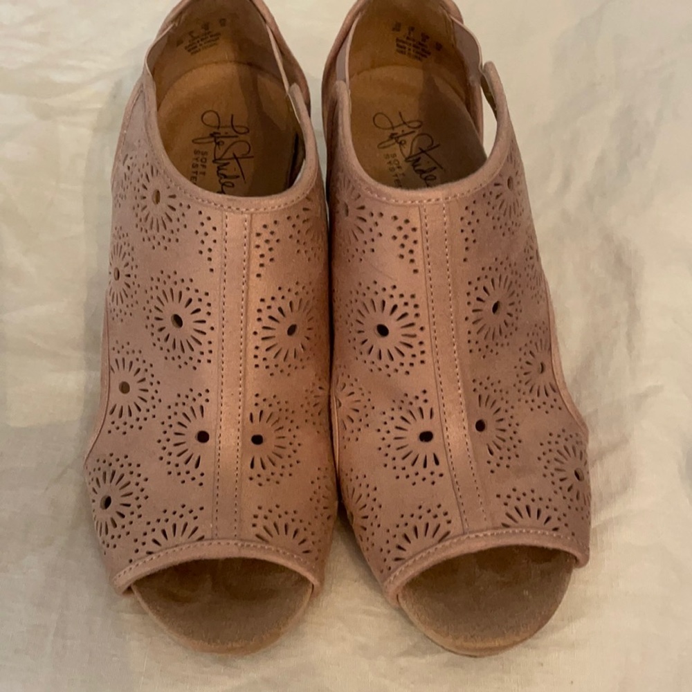 Lifestride wedges